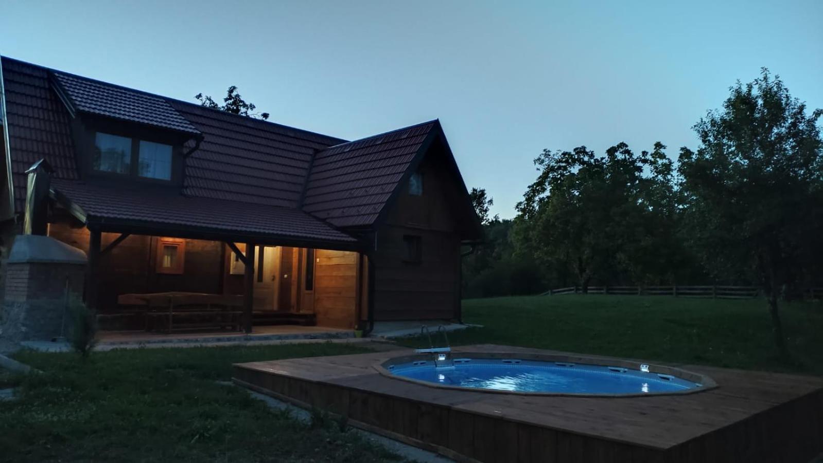Katty-Rastoke Apartment Слуни Екстериор снимка
